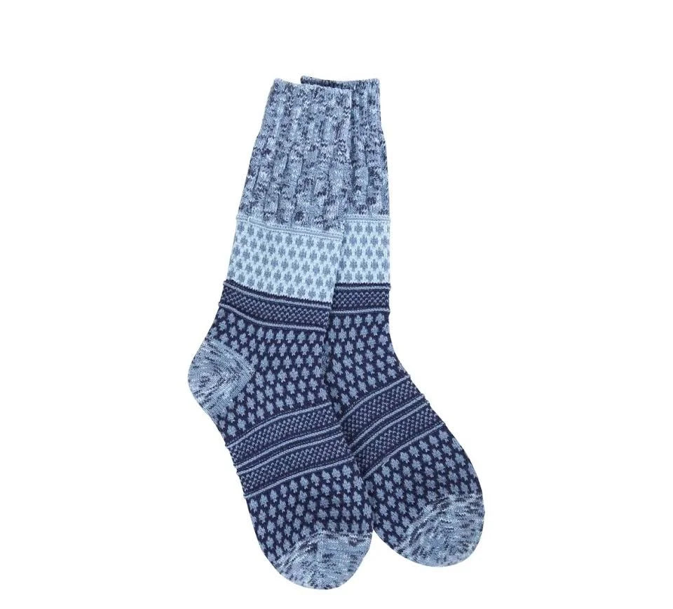Weekend Gallery Textured Crew Socks