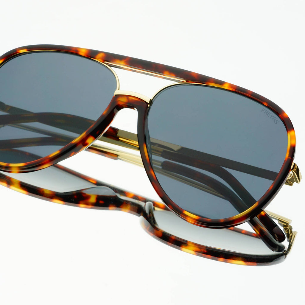 Shay Aviator Sunglasses - Tortoise/Solid Grey