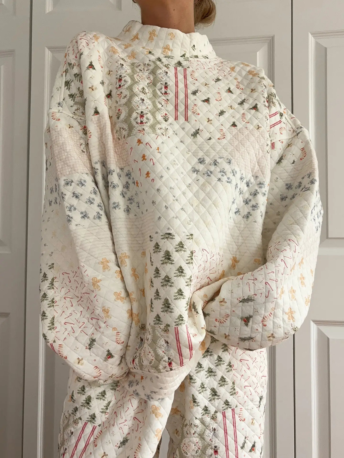 Christmas Quilted Mockneck Sweatshirt