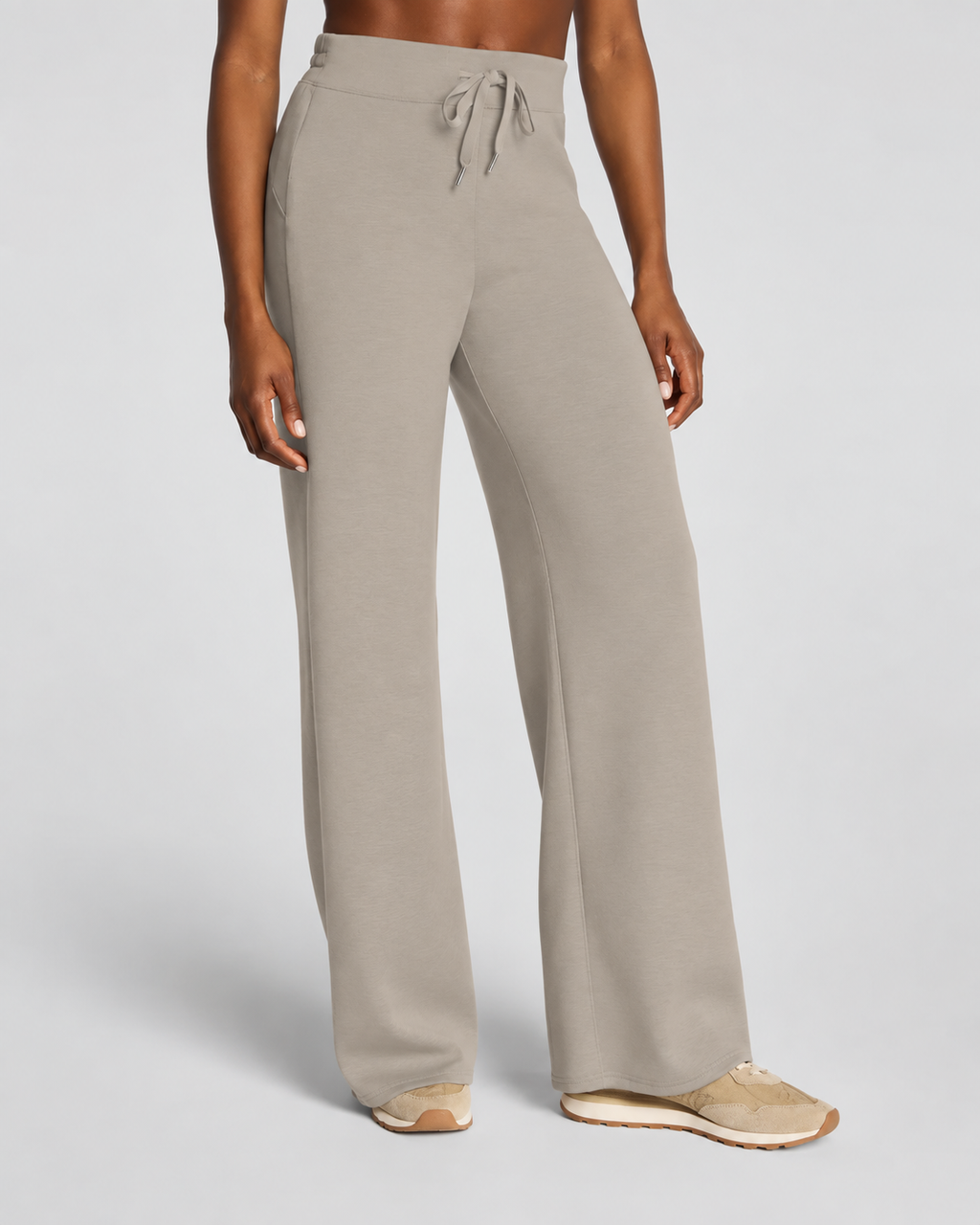 AirEssentials Wide Leg Pant