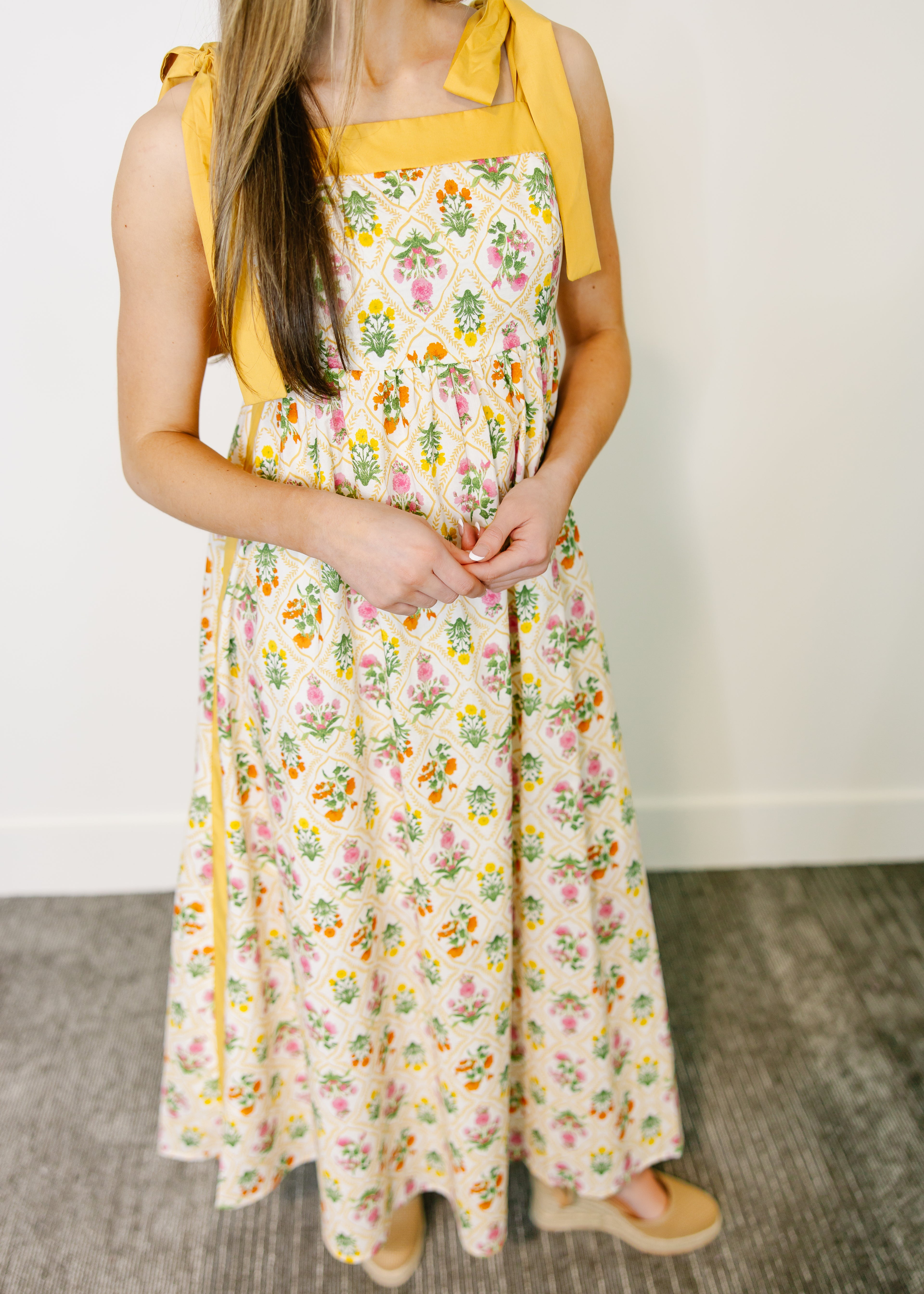 Delphine Meadow Sleeveless Midi Dress