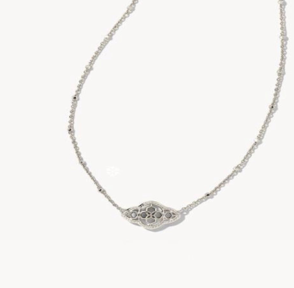 Abbie Pendant Necklace